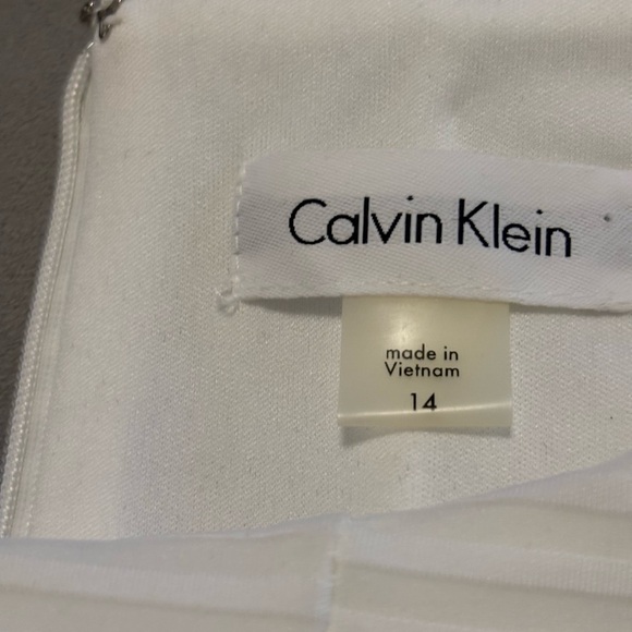 Calvin Klein Textured White  Dress - Picture 10 of 13